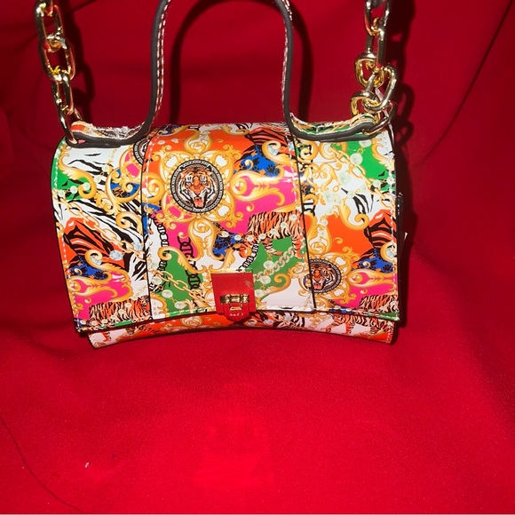 Collection NWT - Picture 5 of 13